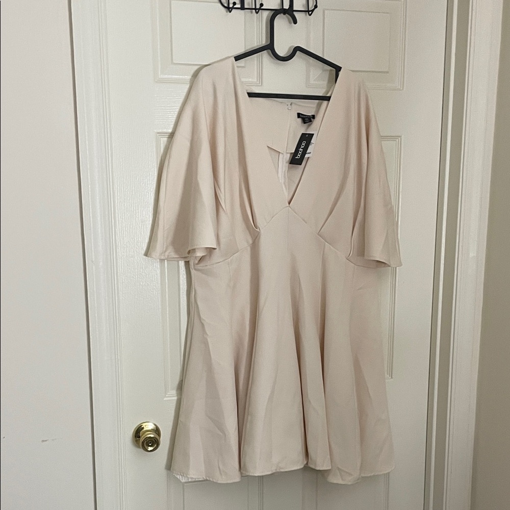 Boohoo Plus Light Cream V-Neck Flutter Sleeve Mini Dress